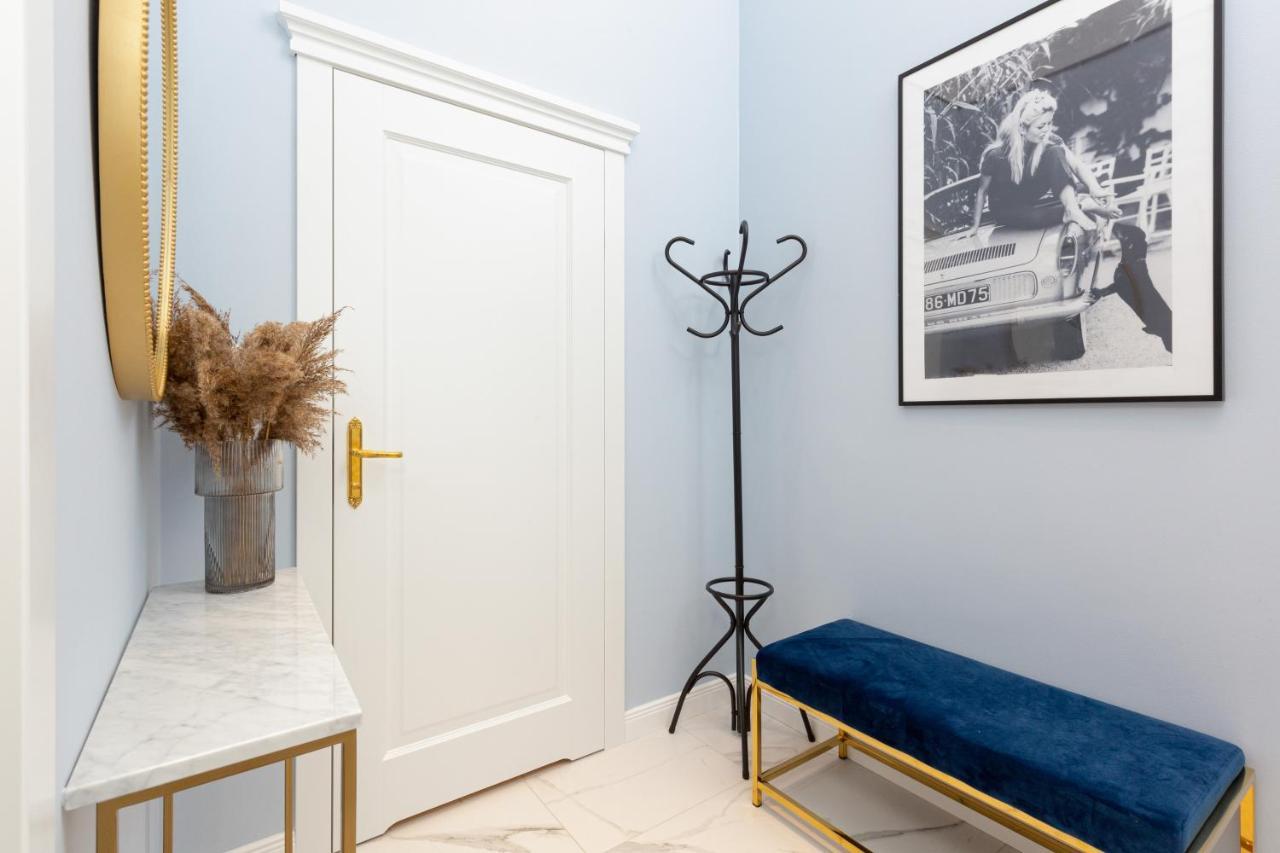 Lux Golden Apartment Praga Kepna By Renters Prestige Varsavia Esterno foto